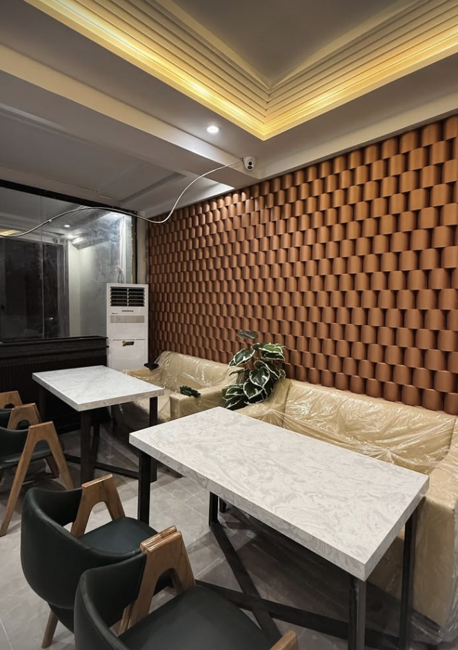 Anzee's Kitchen interior